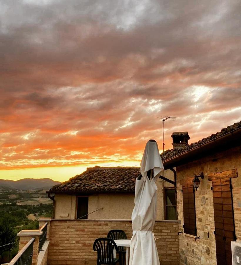 Agriturismo L'Antico Oliveto San Severino Marche Zewnętrze zdjęcie