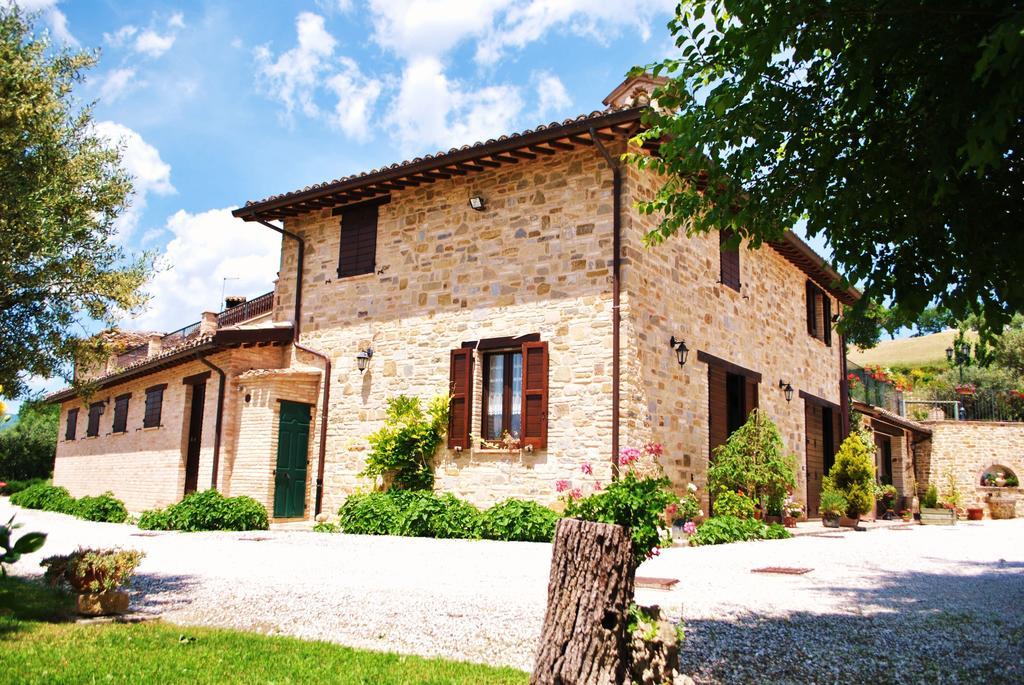 Agriturismo L'Antico Oliveto San Severino Marche Zewnętrze zdjęcie