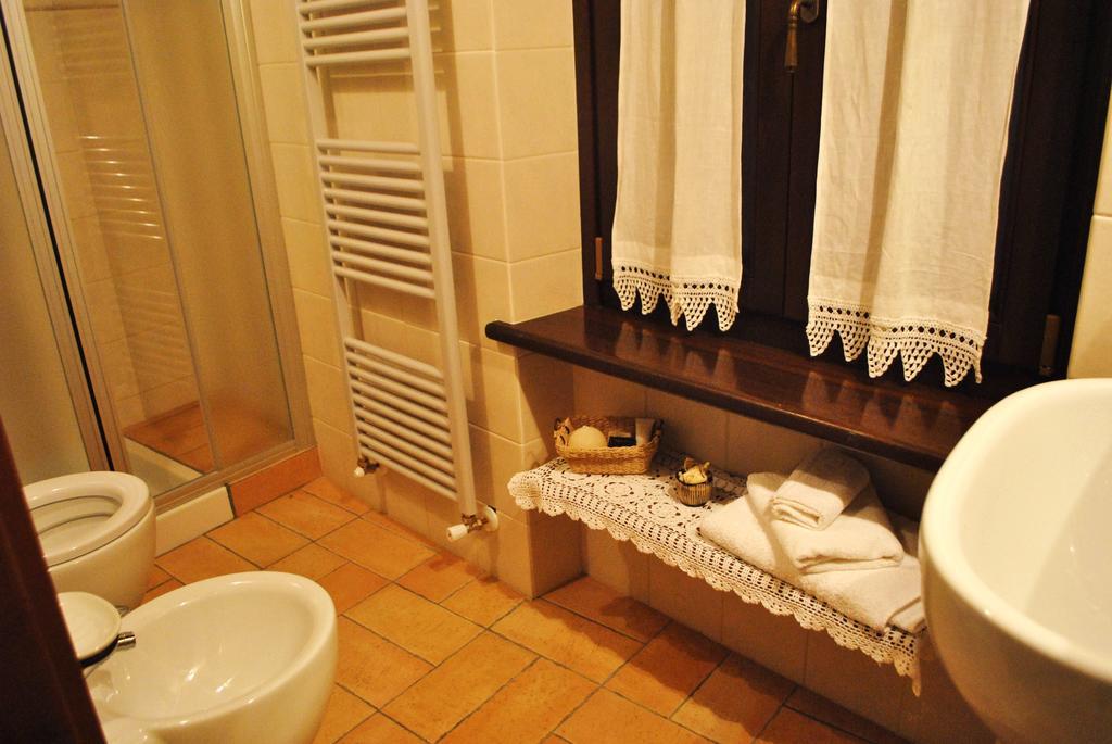 Agriturismo L'Antico Oliveto San Severino Marche Pokój zdjęcie